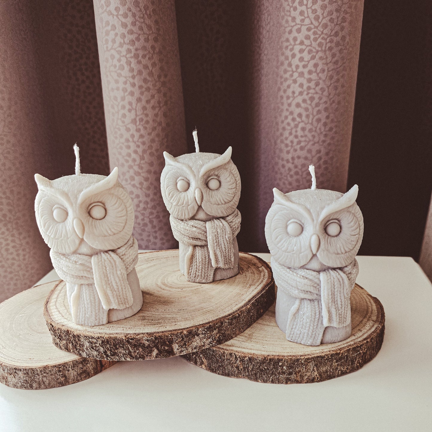 Rankų darbo sojų vaško žvakė "Pelėda"