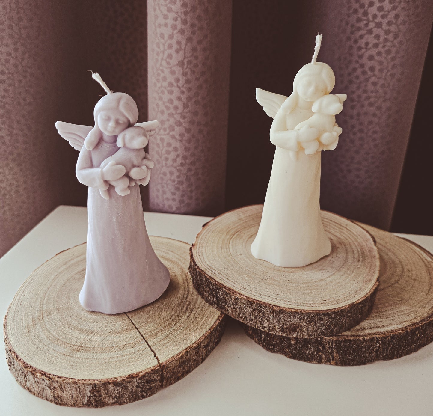 Rankų darbo sojų žvakė „Angelas“