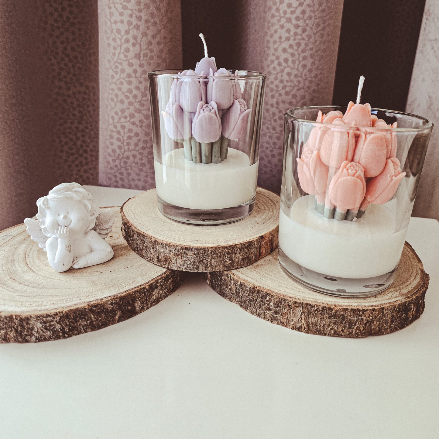 Rankų darbo sojų vaško žvakė "Tulpė"