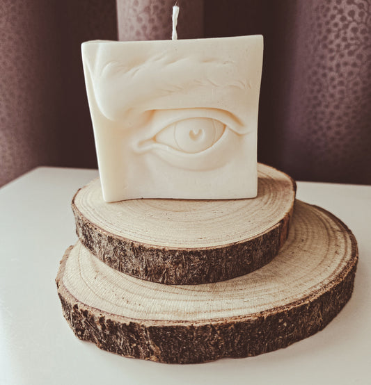 Rankų darbo sojų žvakė "Akis"